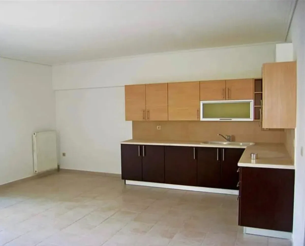 Two-Bedroom Apartment for Sale in Gazi - Metaxourgio - Votanikos, Athens Center with Autonomous heating