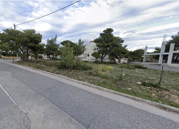 1,013 m² Plot of Land for Sale in Thrakomakedones, Athens Northern suburbs