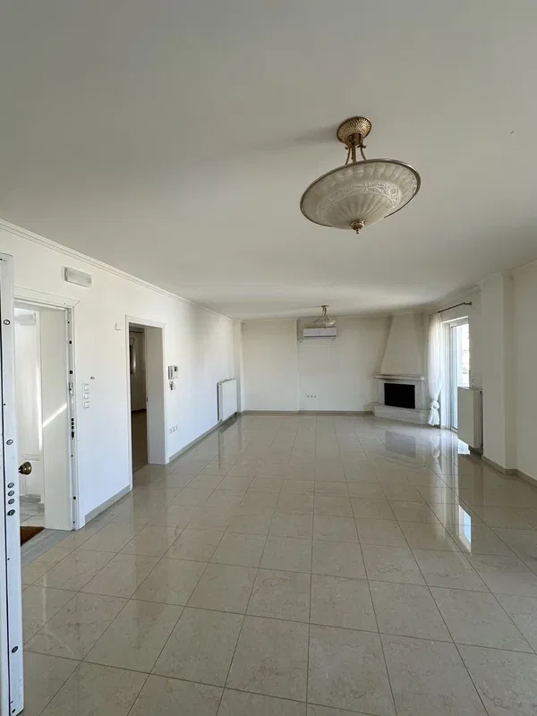 Modern Five-Bedroom Apartment for Rent in Chalandri, Athens Northern suburbs — photo 2