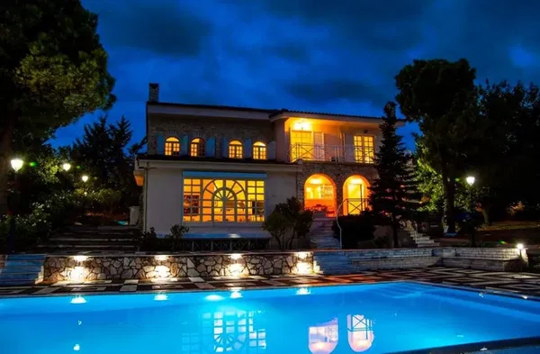 Three-Bedroom Villa for Sale in Oropos, Oropou — photo 2