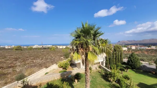 Four-Bedroom Sea View Villa for Sale in Kounoupidiana, Akrotiri — photo 3