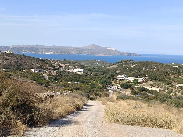 Seafront 4,204 m² Plot of Land for Sale in Douliana, Apokoronas — photo 3