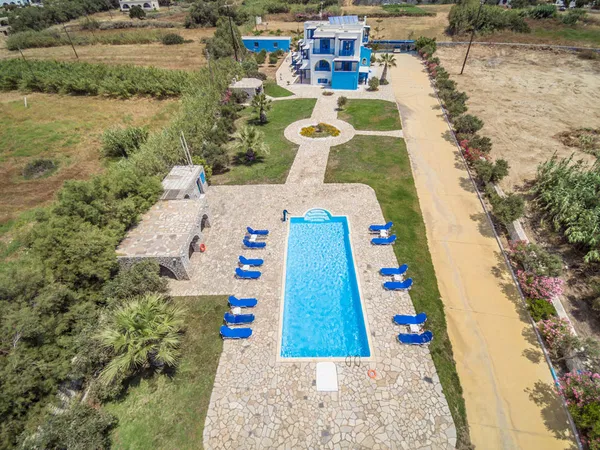 570 m² Hotel for Sale in Naxos, Cyclades — photo 3