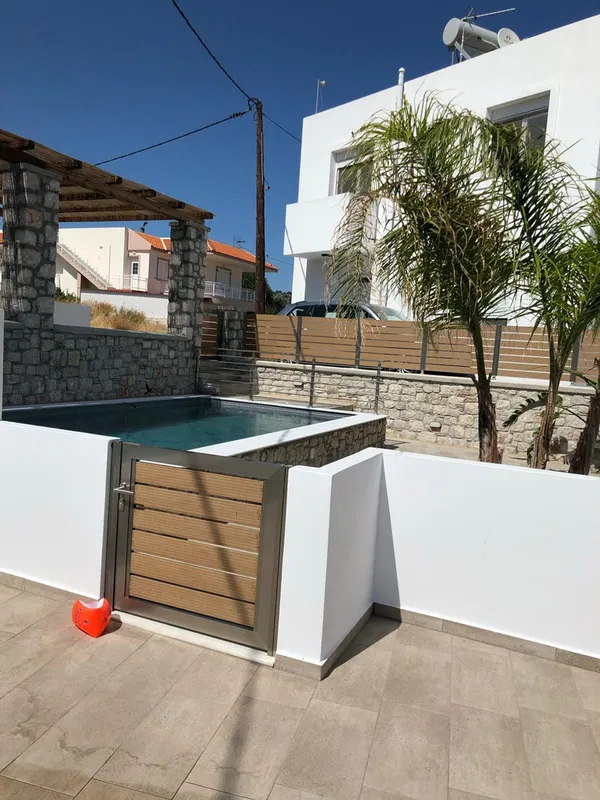 Contemporary 200 m² Villa with Six Bedrooms for Sale in Rhodes, Dodecanese Islands — photo 5