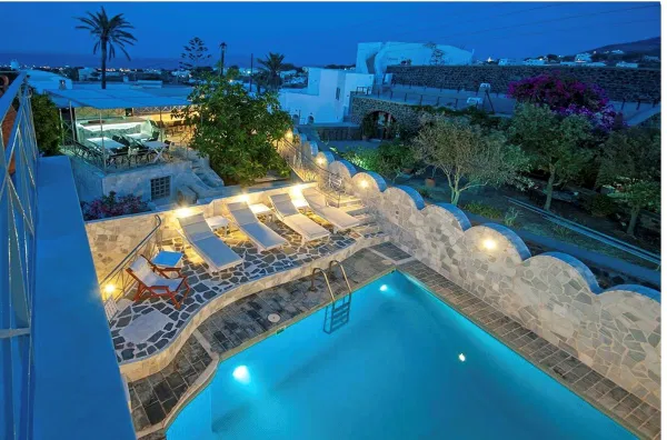 Twelve-Bedroom Villa for Sale in Santorini, Cyclades — photo 2