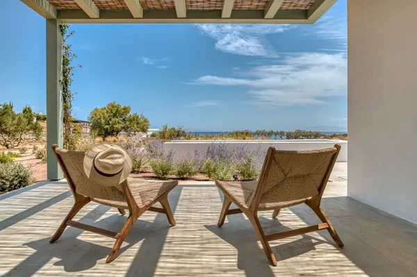 260 m² Four-Bedroom Sea View Villa for Sale in Paros, Cyclades — photo 4
