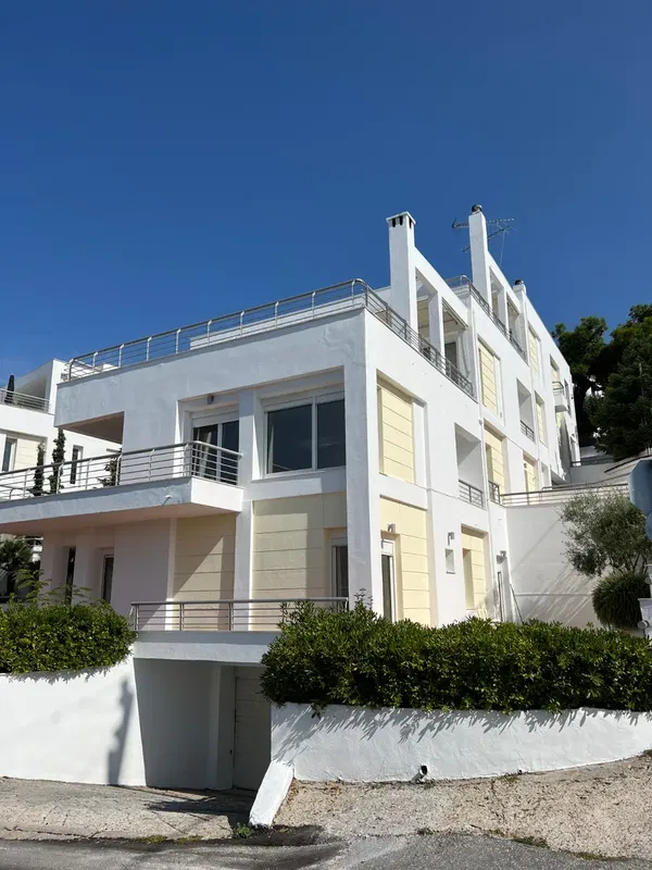 Four-Bedroom Renovated Villa for Rent in Panorama Thessaloniki, Thessaloniki Eastern Suburbs