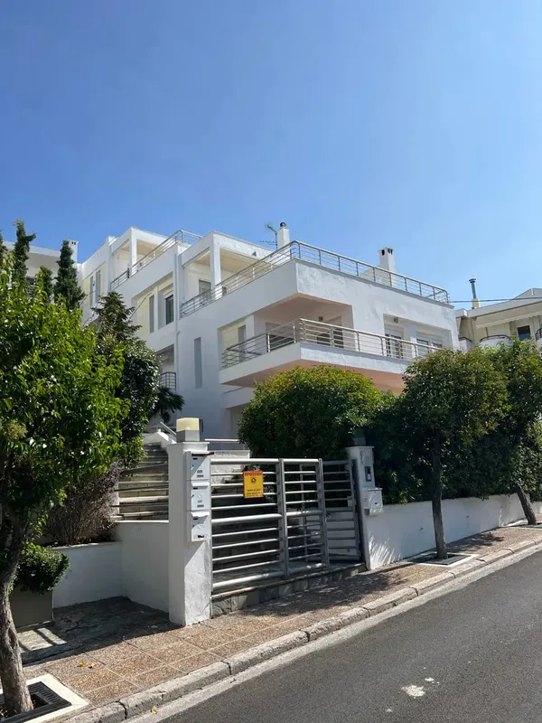 Four-Bedroom Renovated Villa for Rent in Panorama Thessaloniki, Thessaloniki Eastern Suburbs — photo 3