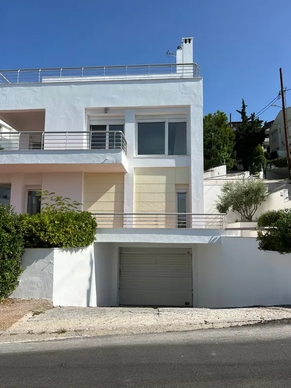 Four-Bedroom Renovated Villa for Rent in Panorama Thessaloniki, Thessaloniki Eastern Suburbs — photo 2
