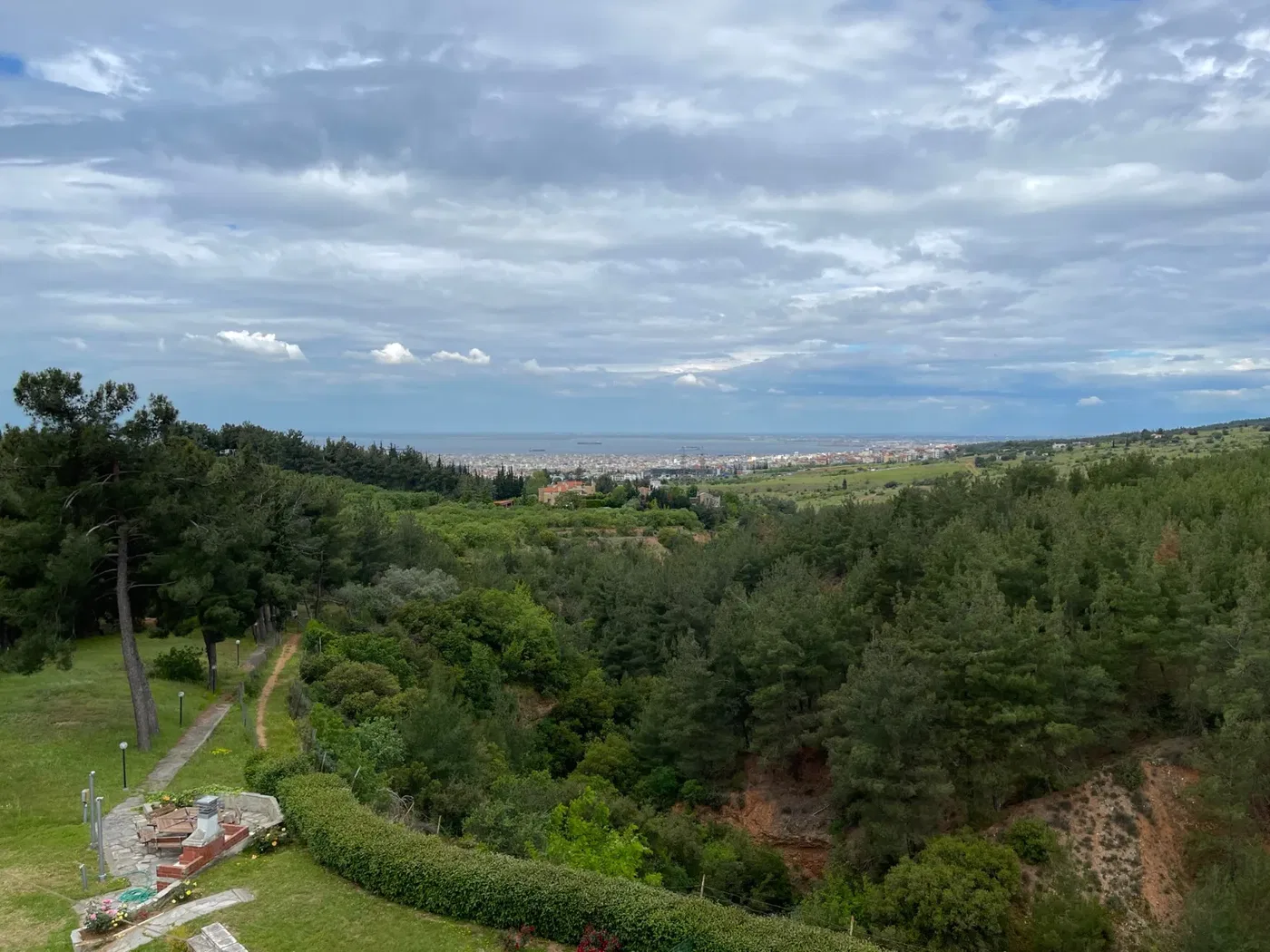 Three-Bedroom Villa for Rent in Pylaia - Chortiatis, Thessaloniki Eastern Suburbs