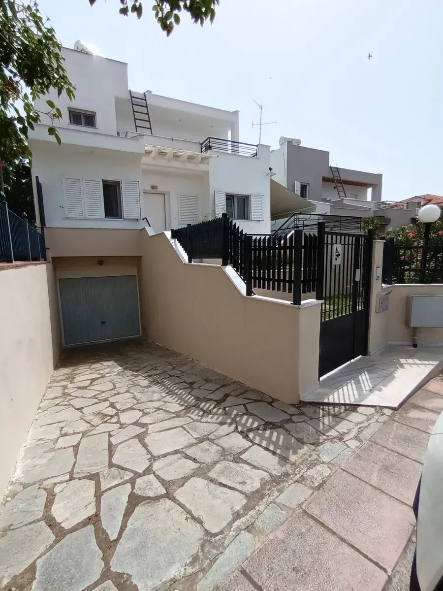Renovated Three-Bedroom Villa for Sale in Panorama, Thessaloniki Eastern Suburbs
