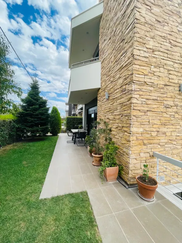 170 m² Four-Bedroom Villa for Sale in Thermi Thessaloniki, Thessaloniki Eastern Suburbs