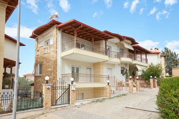 212 m² Four-Bedroom Villa for Sale in Thermi Thessaloniki, Thessaloniki Eastern Suburbs