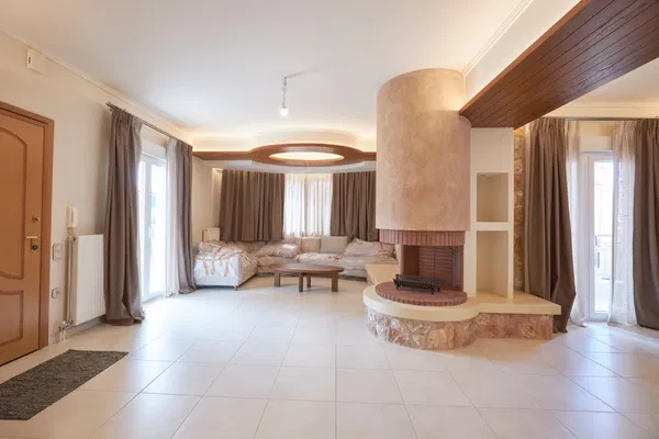 212 m² Four-Bedroom Villa for Sale in Thermi Thessaloniki, Thessaloniki Eastern Suburbs — photo 4