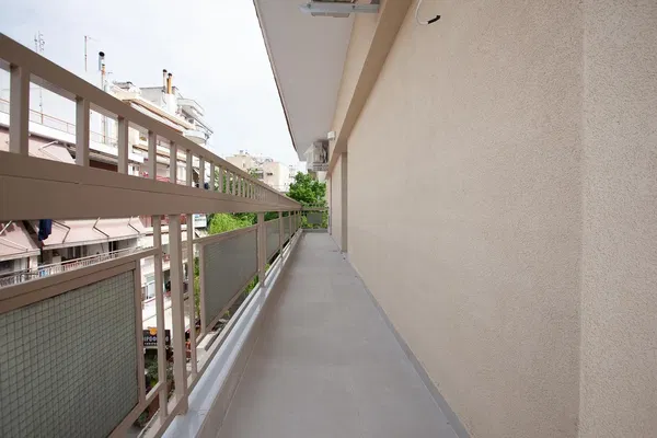 Renovated Three-Bedroom Apartment for Sale in Kato Toumpa, Thessaloniki Center — photo 4