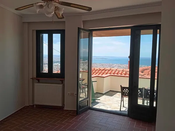 Renovated One-Bedroom Apartment for Sale in Ano Poli-Kastra, Thessaloniki Center — photo 4