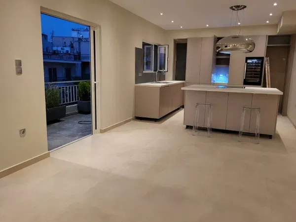 85 m² Renovated Two-Bedroom Apartment for Sale in Neos Kosmos, Athens Center — photo 4