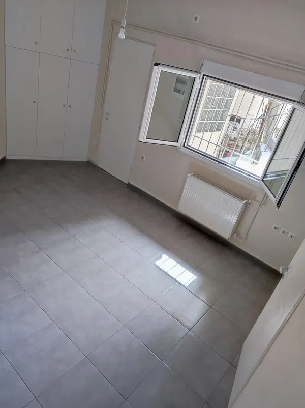 210 m² Building for Sale in Ilion, Athens Western Suburbs — photo 3