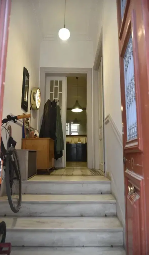 291 m² Building for Sale in Exarchia - Neapoli, Athens Center — photo 3