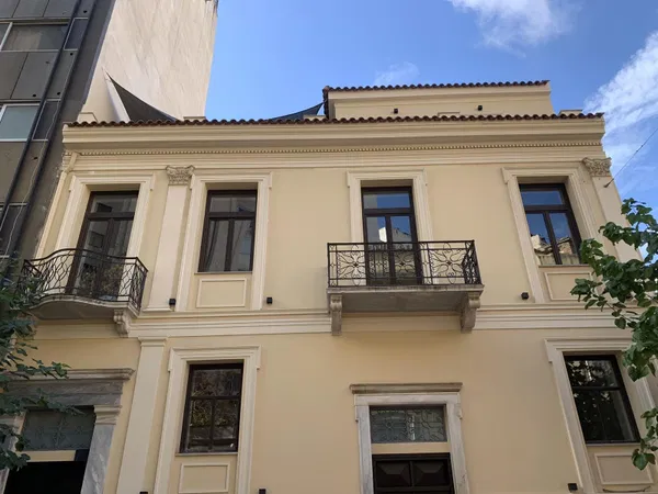 Renovated Building for Sale in Omonoia, Athens Center — photo 3