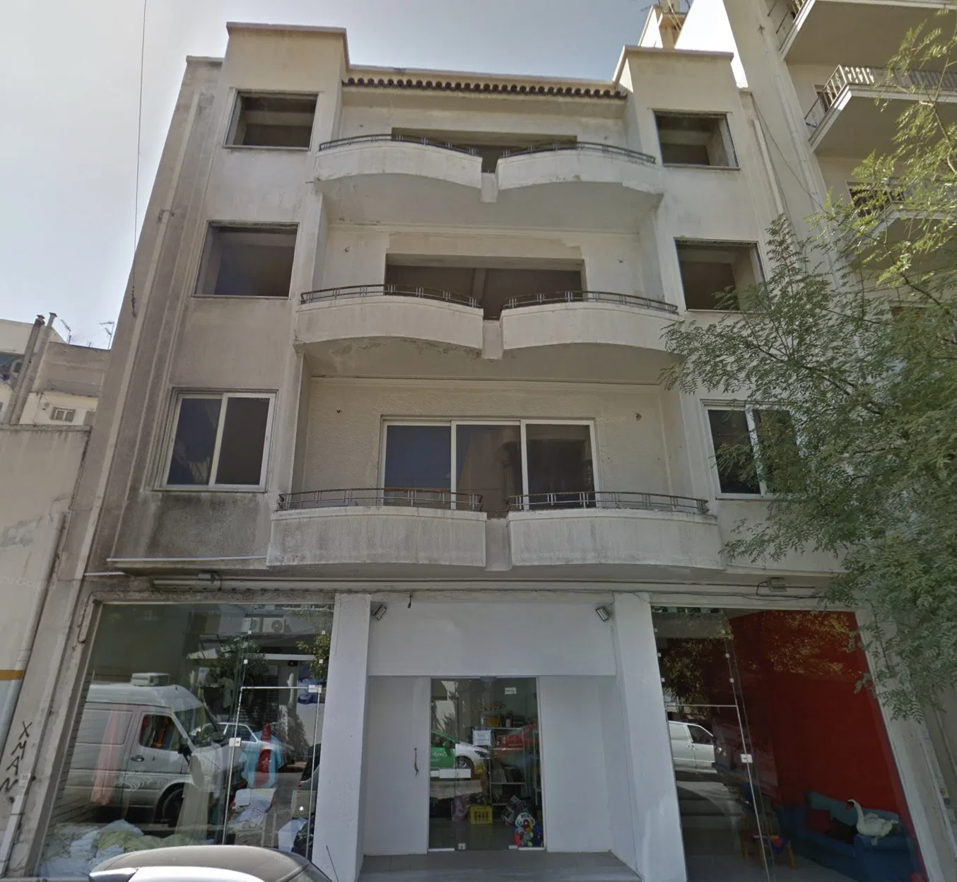 605 m² Building for Sale in Patision - Acharnon, Athens Center