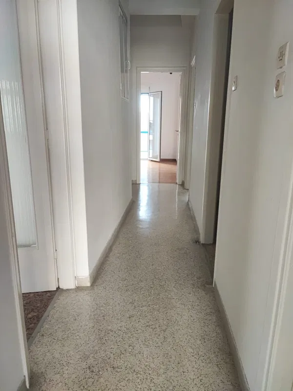 90 m² One-Bedroom Apartment for Sale in Dafni, Athens Southern suburbs — photo 3