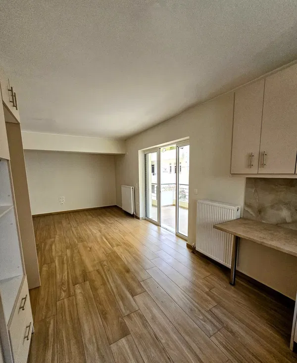 74 m² Renovated Two-Bedroom Apartment for Sale in Pangrati, Athens Center — photo 2