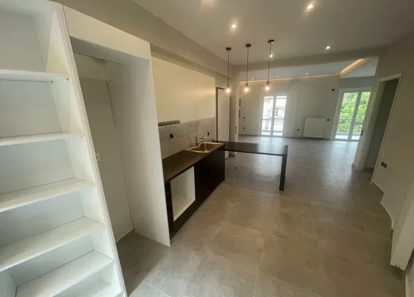 Two-Bedroom Renovated Apartment for Sale in Psychiko - Filothei, Athens Northern suburbs — photo 2
