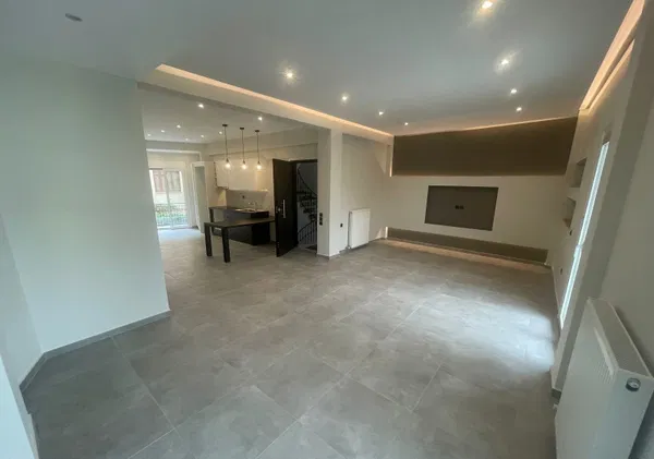 Two-Bedroom Renovated Apartment for Sale in Nea Filothei, Athens Northern suburbs — photo 3