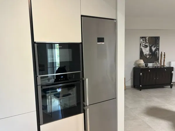 85 m² Renovated Two-Bedroom Apartment for Sale in Palaio Faliro, Athens Southern suburbs — photo 3