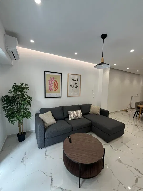 Renovated 84 m² Apartment with Two Bedrooms for Sale in Exarchia - Neapoli, Athens Center — photo 4