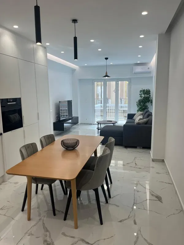 Renovated 84 m² Apartment with Two Bedrooms for Sale in Exarchia - Neapoli, Athens Center — photo 2
