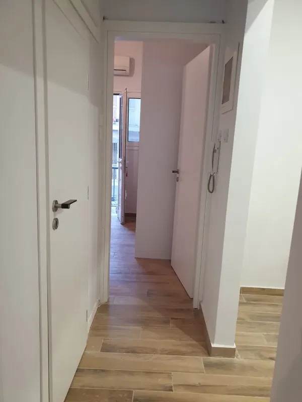 Renovated One-Bedroom Apartment for Sale in Pasalimani, Piraeus — photo 4