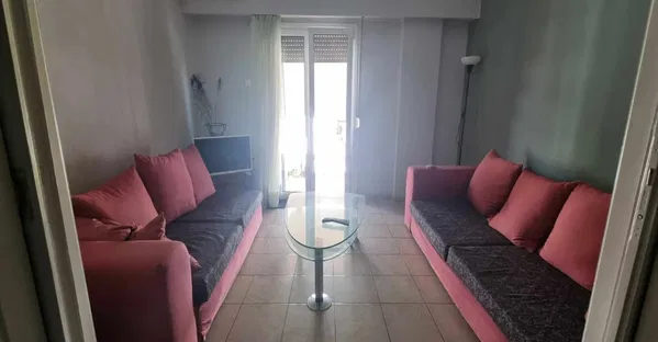 61 m² One-Bedroom Renovated Apartment for Sale in Piraeus, Piraeus Suburbs — photo 3