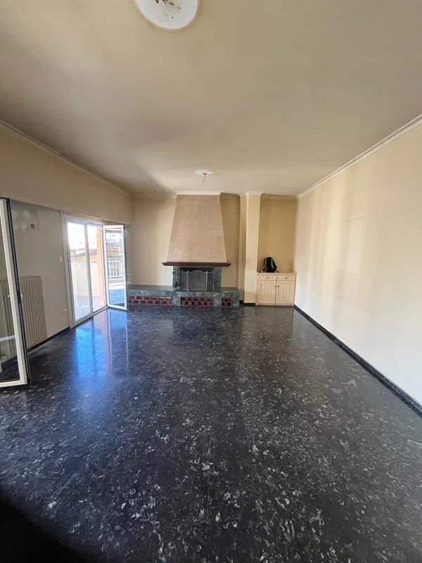 Three-Bedroom Apartment for Sale in Vyronas, Athens Eastern Suburbs — photo 5