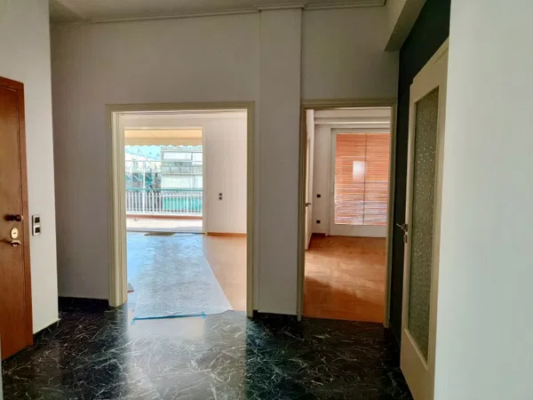 182 m² Apartment with Four Bedrooms for Sale in Ano Patisia, Athens Center — photo 5
