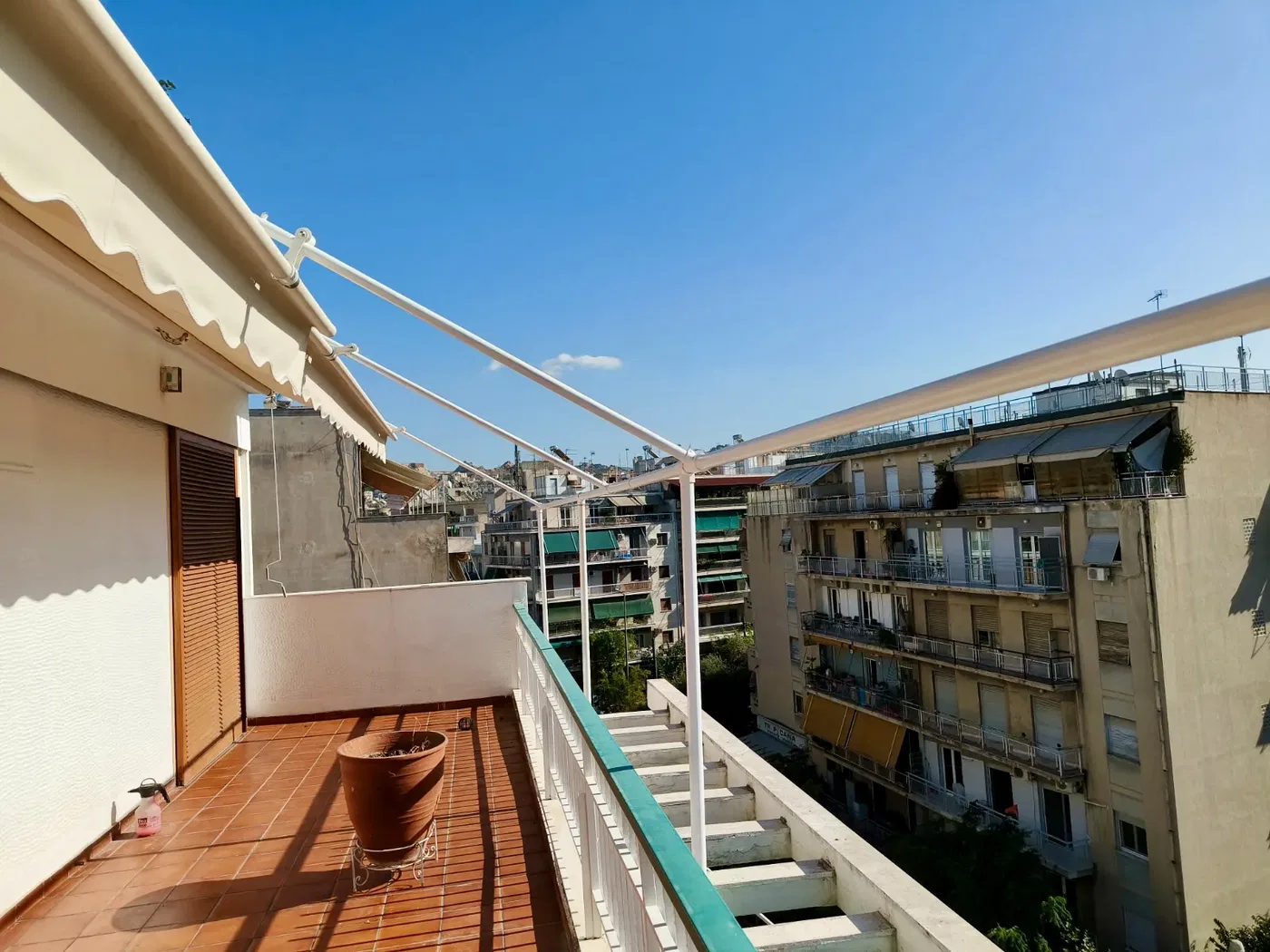 182 m² Apartment with Four Bedrooms for Sale in Ano Patisia, Athens Center