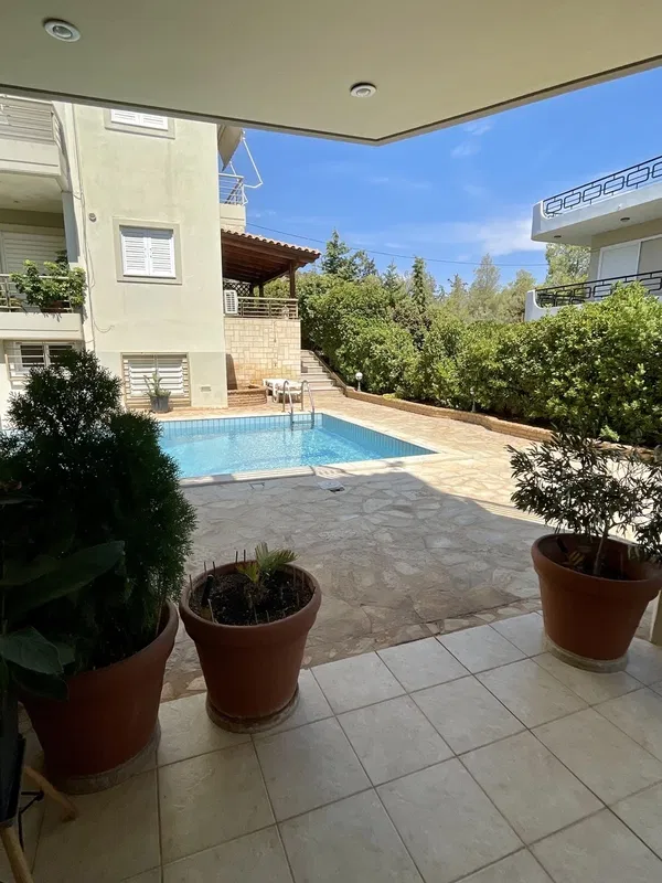 Three-Bedroom Villa for Sale in Vari - Varkiza, Athens Southern suburbs — photo 2