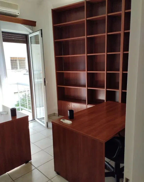 Renovated 63 m² Apartment with One Bedrooms for Sale in Exarchia - Neapoli, Athens Center — photo 5