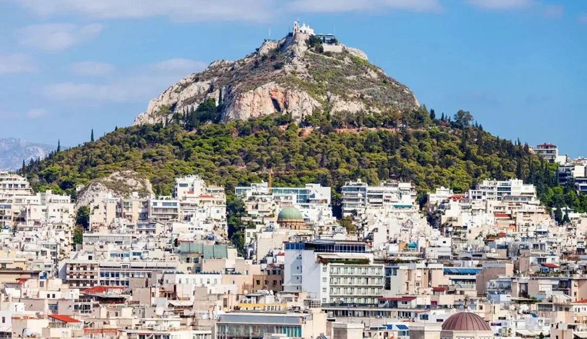 25 m² One-Bedroom Apartment for Sale in Center Athens, Athens Center