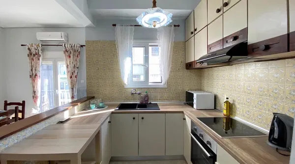 Renovated 124 m² Apartment with Three Bedrooms for Sale in Neos Kosmos, Athens Center — photo 4