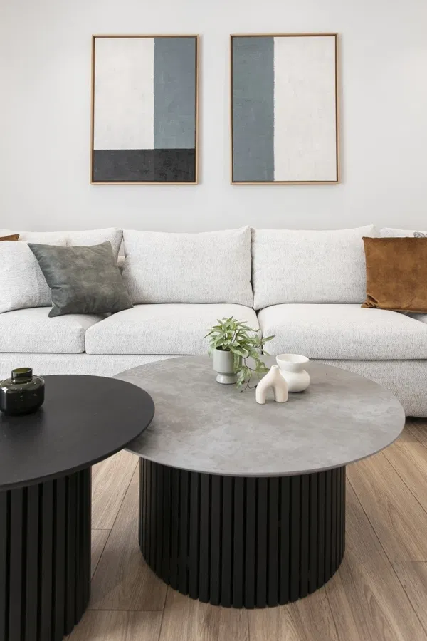 110 m² Two-Bedroom Renovated Apartment for Sale in Neos Kosmos, Athens Center — photo 3