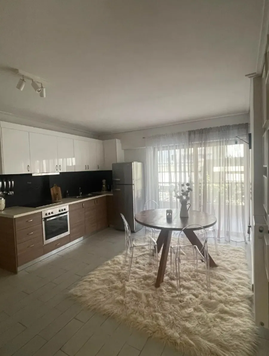 53 m² Apartment with One Bedrooms for Sale in Neos Kosmos, Athens Center