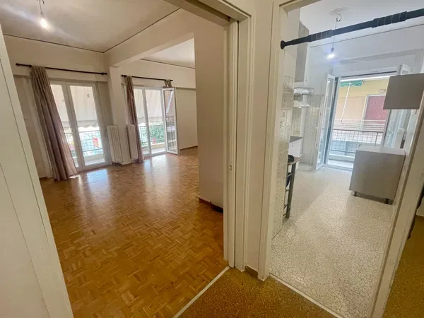 91 m² Renovated Two-Bedroom Apartment for Sale in Kallithea, Athens Southern suburbs — photo 3