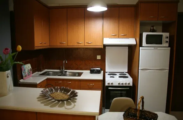 70 m² Renovated Two-Bedroom Apartment for Sale in Ilisia, Athens Center — photo 4