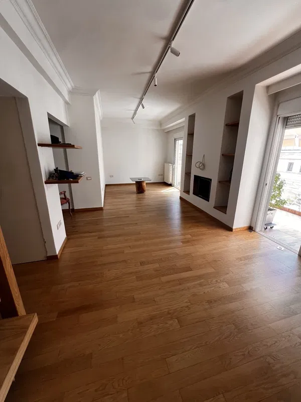 102 m² Renovated Two-Bedroom Apartment for Sale in Kolonaki - Lycabettus, Athens Center — photo 2