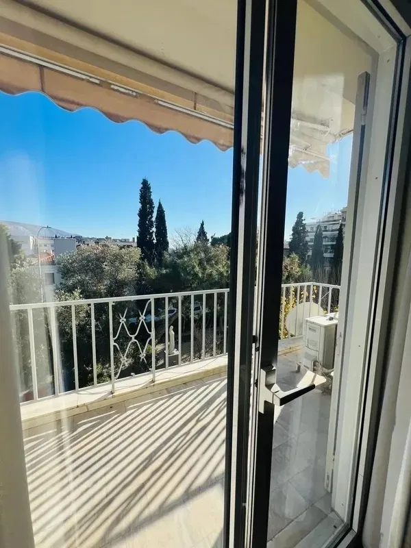 Two-Bedroom Renovated Apartment for Sale in Kolonaki - Lycabettus, Athens Center with Air conditioning — photo 4
