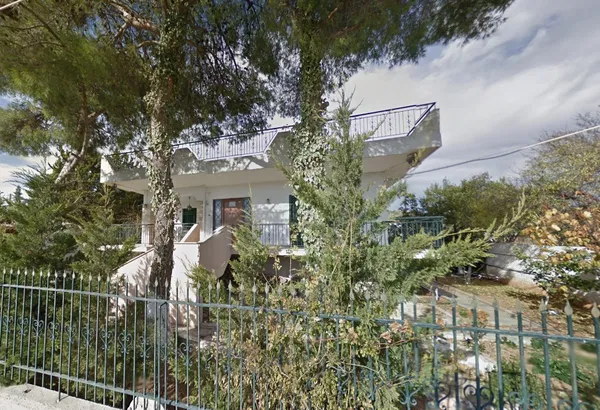 Renovated Three-Bedroom Villa for Sale in Koropi, Athens Eastern Suburbs