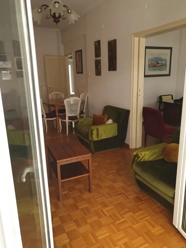 70 m² Two-Bedroom Renovated Apartment for Sale in Kolonaki - Lycabettus, Athens Center — photo 2