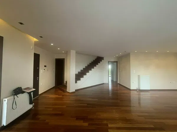 154 m² Three-Bedroom Sea-View Apartment for Sale in Voula, Athens Southern suburbs — photo 5